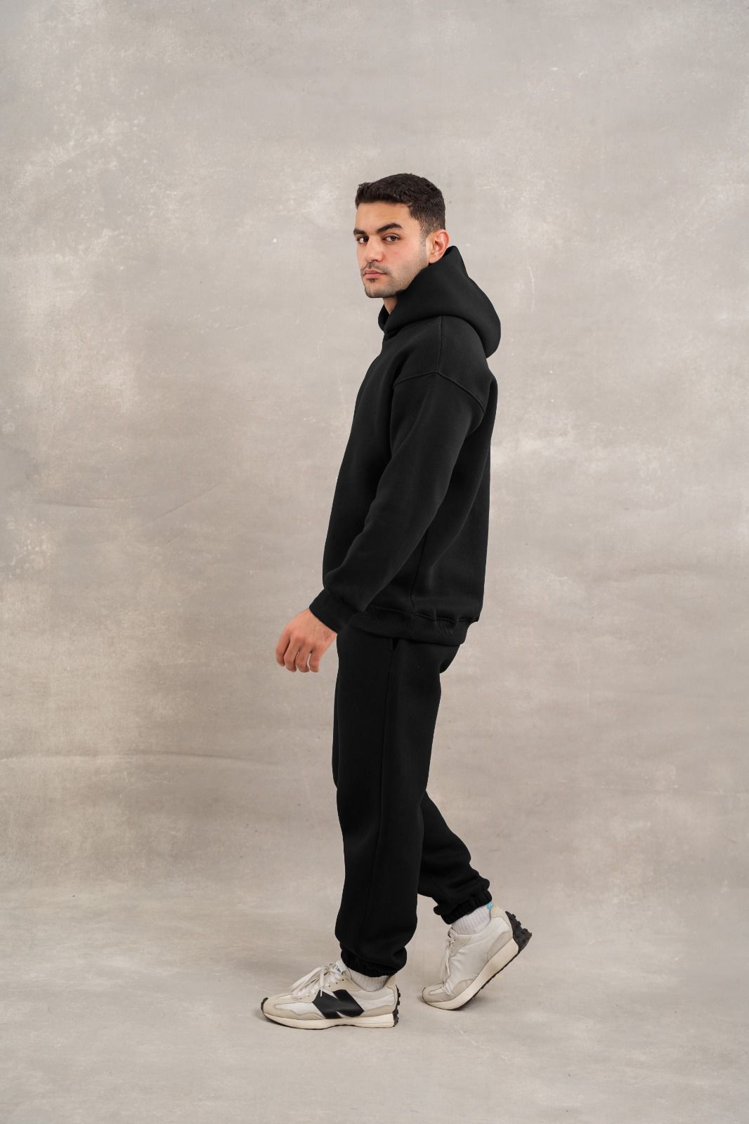 Men Fleece Basic Set In Black